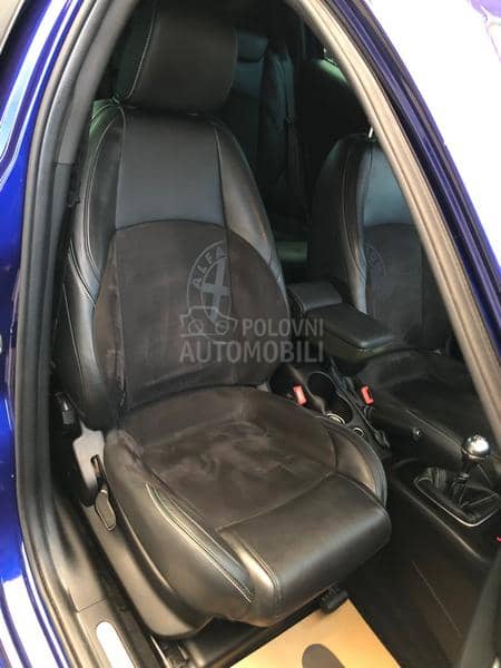 Alfa Romeo Giulietta 1.4 tb sportiva qv Alfa Romeo Giulietta 1.4 tb sportiva qv
