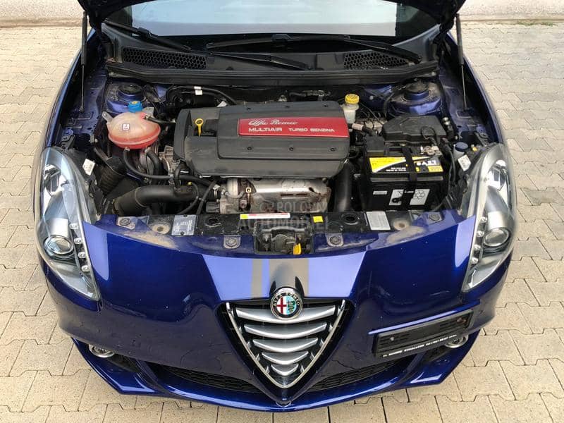 Alfa Romeo Giulietta 1.4 tb sportiva qv Alfa Romeo Giulietta 1.4 tb sportiva qv