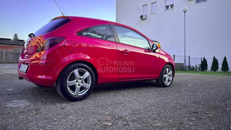 Opel Corsa D 1.3