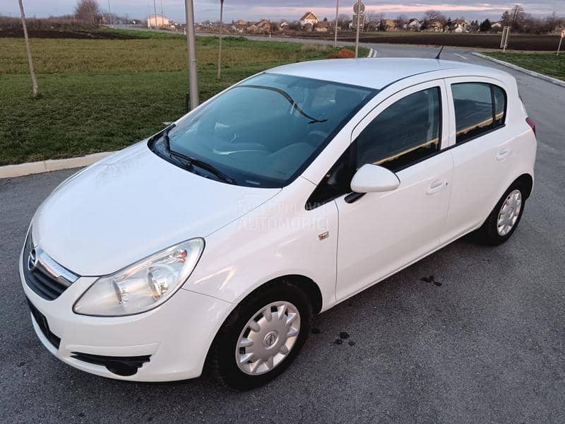 Opel Corsa D 1.2 16v Eco