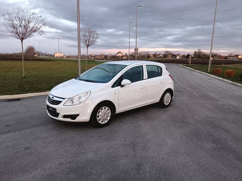 Opel Corsa D 1.2 16v Eco