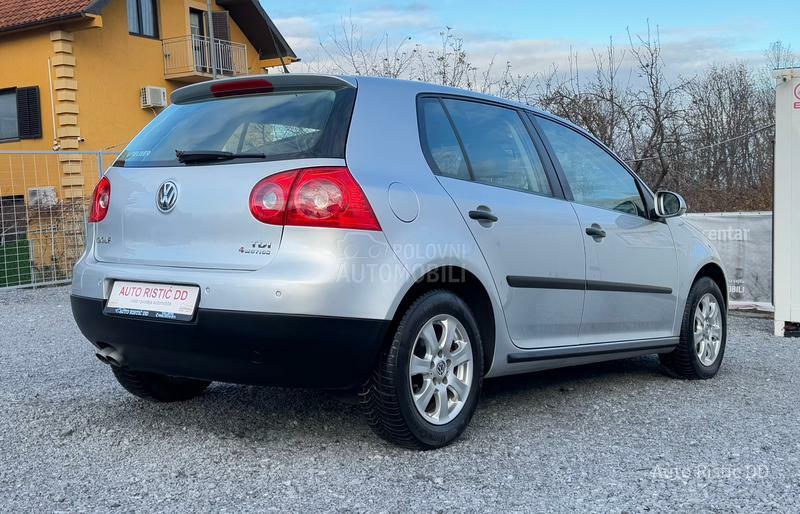 Volkswagen Golf 5 1.9 TDI  4X4  T O P