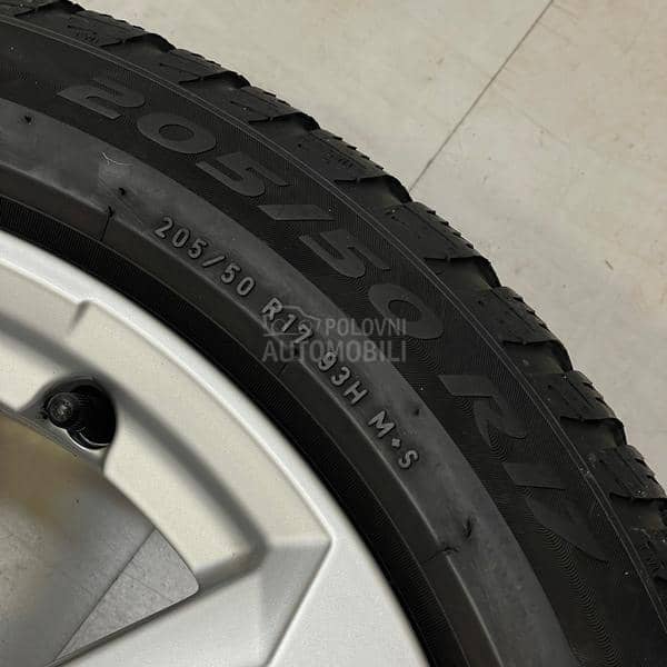 Pirelli 205/50 R17 Zimska