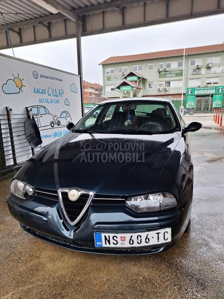 Alfa Romeo 156 