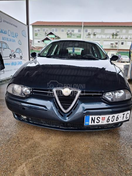 Alfa Romeo 156 