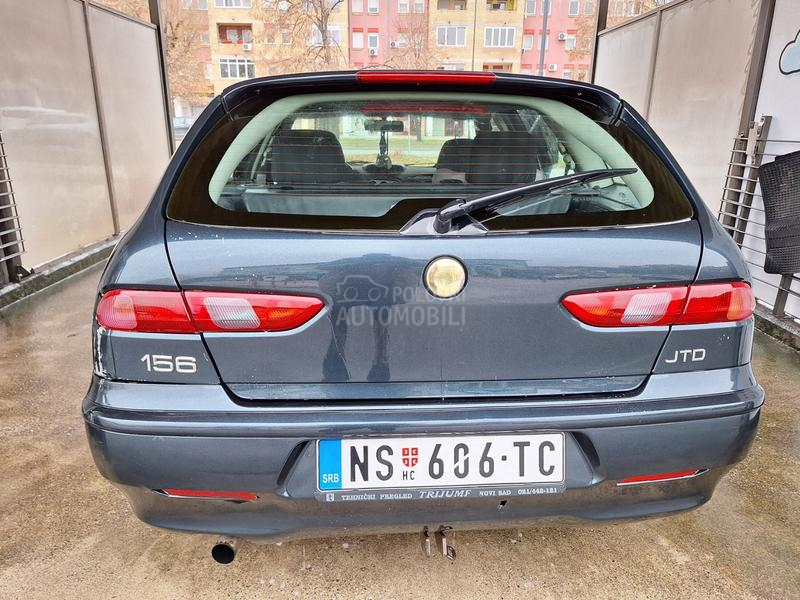 Alfa Romeo 156 