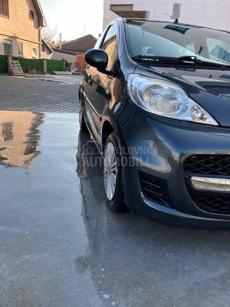 Peugeot 107 1.0