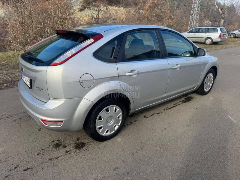 Ford Focus 1.6