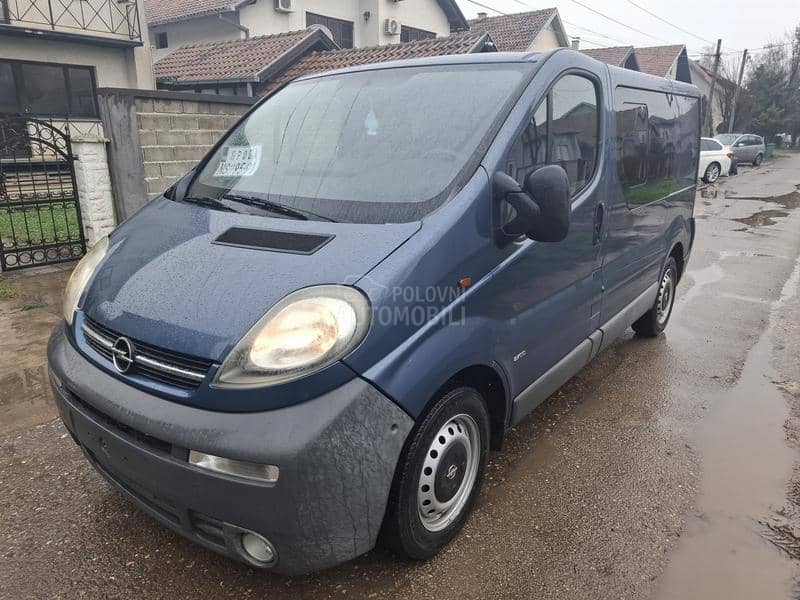 Opel Vivaro 1.9 DTI    2700