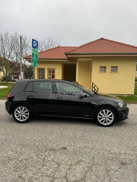 Volkswagen Golf 7 1.6TDI/XENON/F-ULL