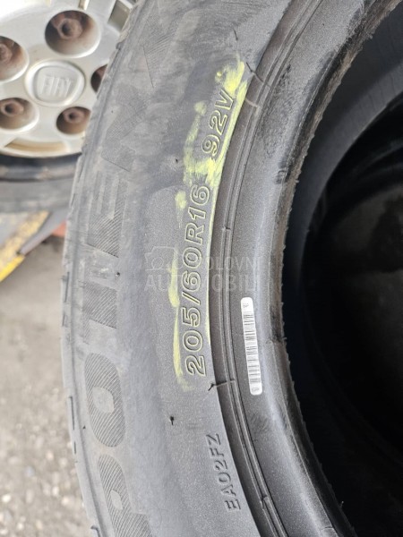Bridgestone 205/60 R16 Letnja