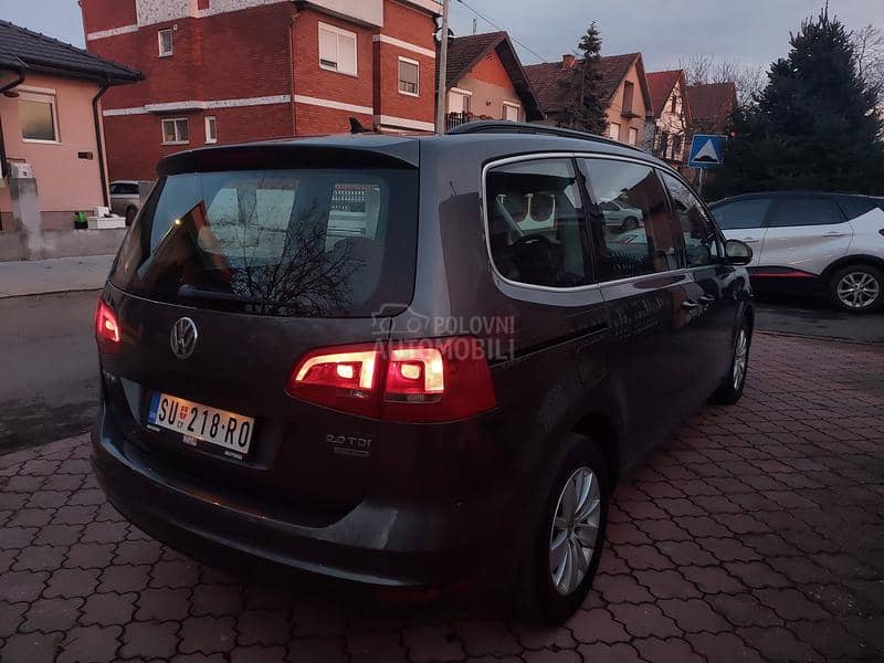 Volkswagen Sharan 2.0 tdi DSG ocuvan