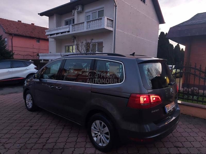 Volkswagen Sharan 2.0 tdi DSG ocuvan