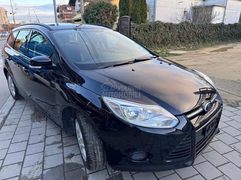 Ford Focus 1,0 BEN.ŠVAJ NOV