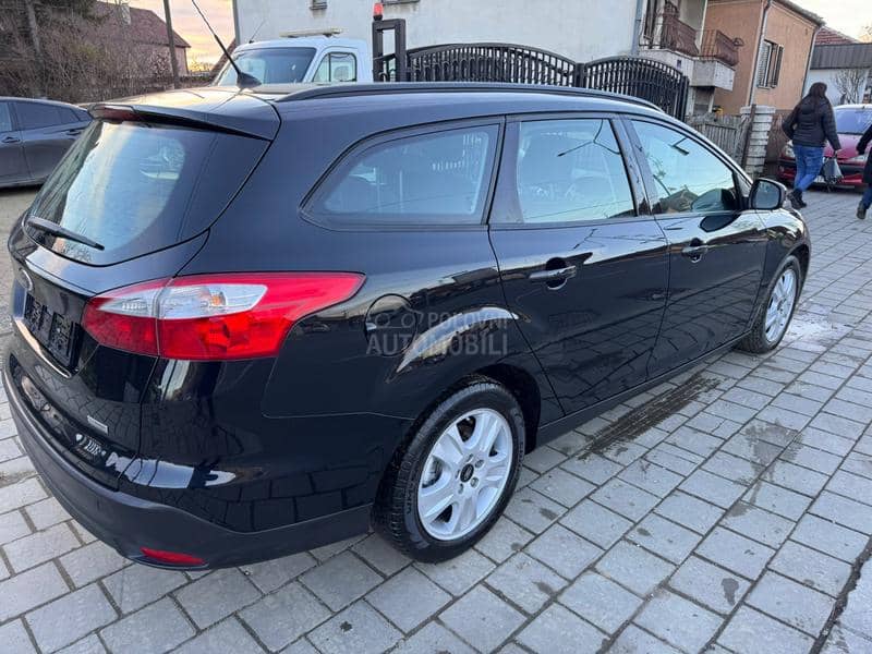 Ford Focus 1,0 BEN.ŠVAJ NOV