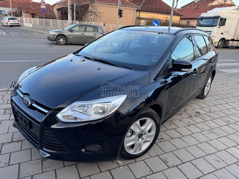 Ford Focus 1,0 BEN.ŠVAJ NOV