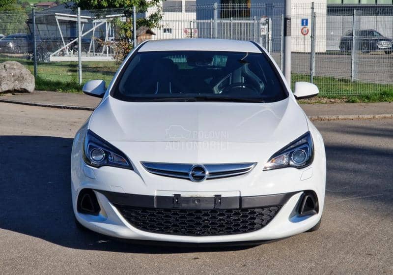 Opel Astra J OPC