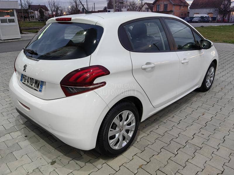 Peugeot 208 1.2 puretech active