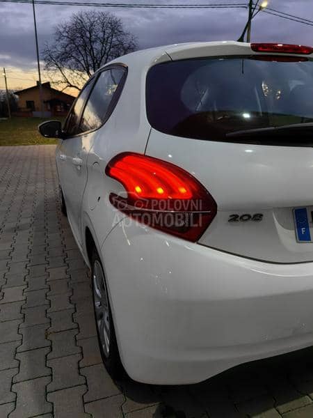 Peugeot 208 1.2 puretech active