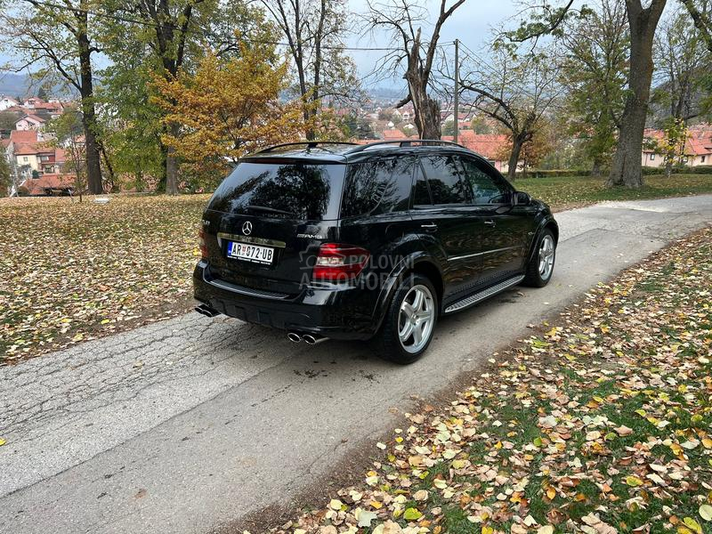 Mercedes Benz ML 320 AMG