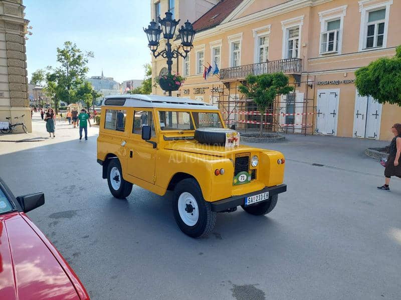 Land Rover Serija II 88