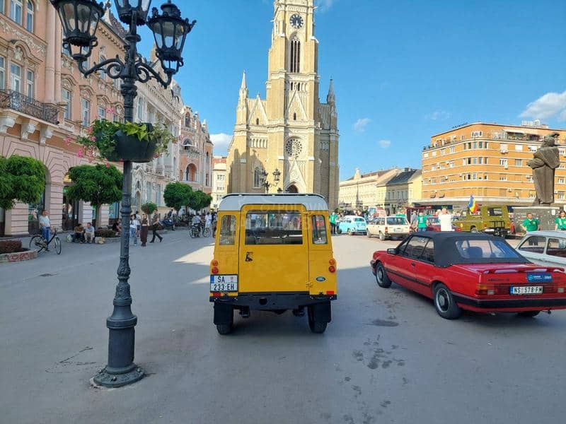 Land Rover Serija II 88