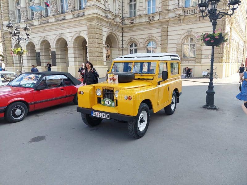 Land Rover Serija II 88