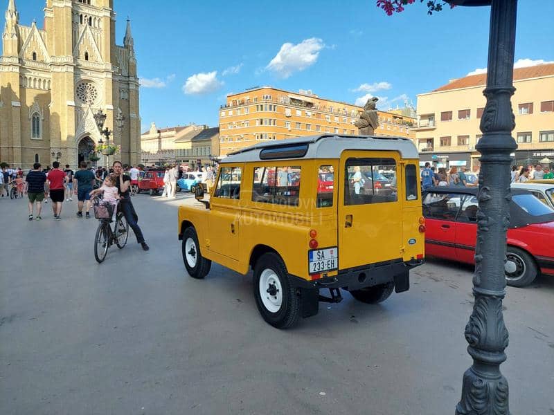 Land Rover Serija II 88