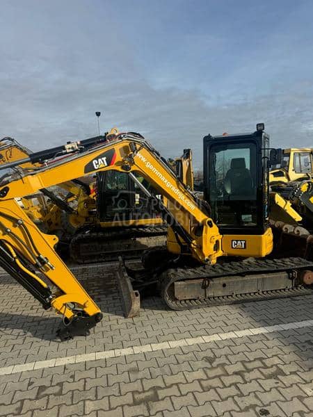 CAT 305