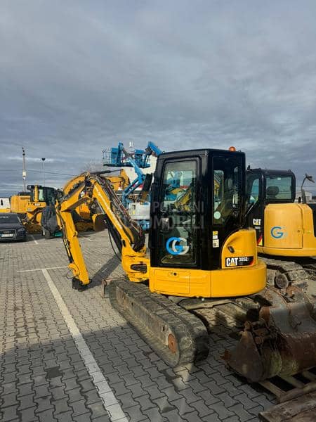 CAT 305