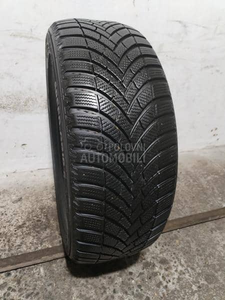 Semperit 205/50 R17 Zimska