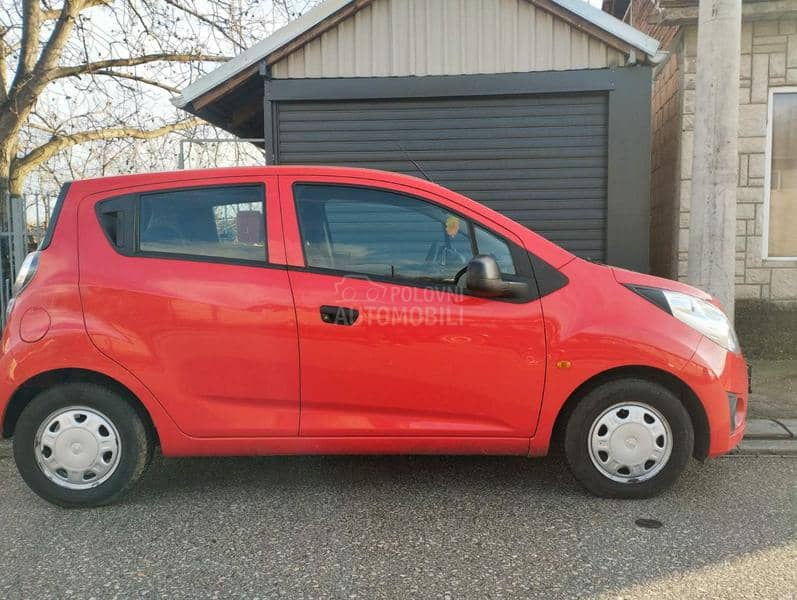 Chevrolet Spark 1.0