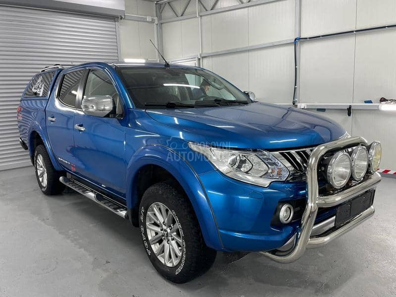 Mitsubishi L200 2.4 D-DID  4x4