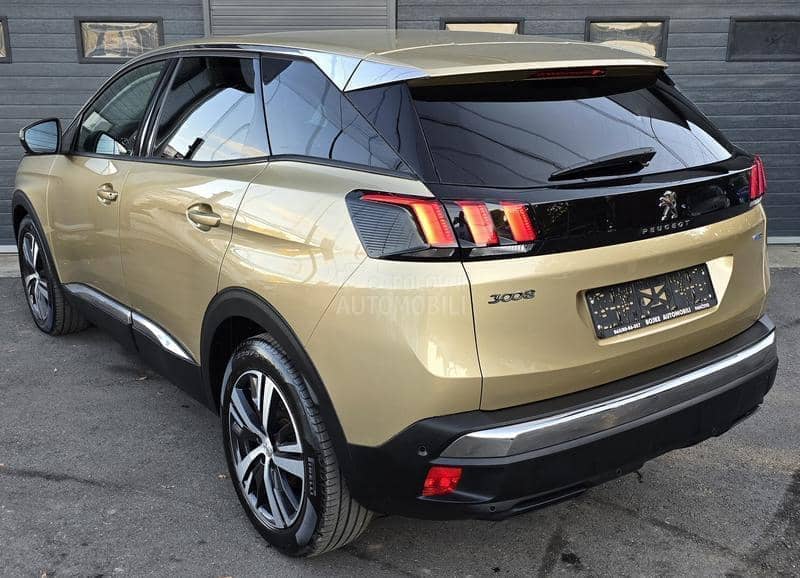 Peugeot 3008 1.2b ALLURE 46 H.K.M