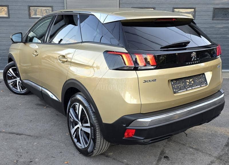 Peugeot 3008 1.2b ALLURE 46 H.K.M