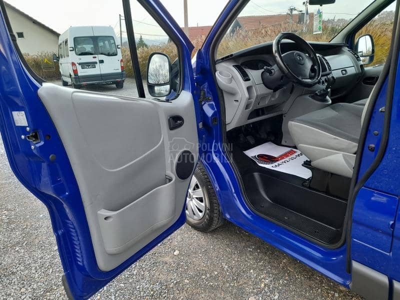 Opel Vivaro 2,5 CH kao NOOV