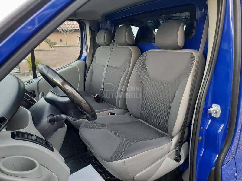 Opel Vivaro 2,5 CH kao NOOV