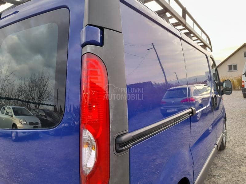 Opel Vivaro 2,5 CH kao NOOV