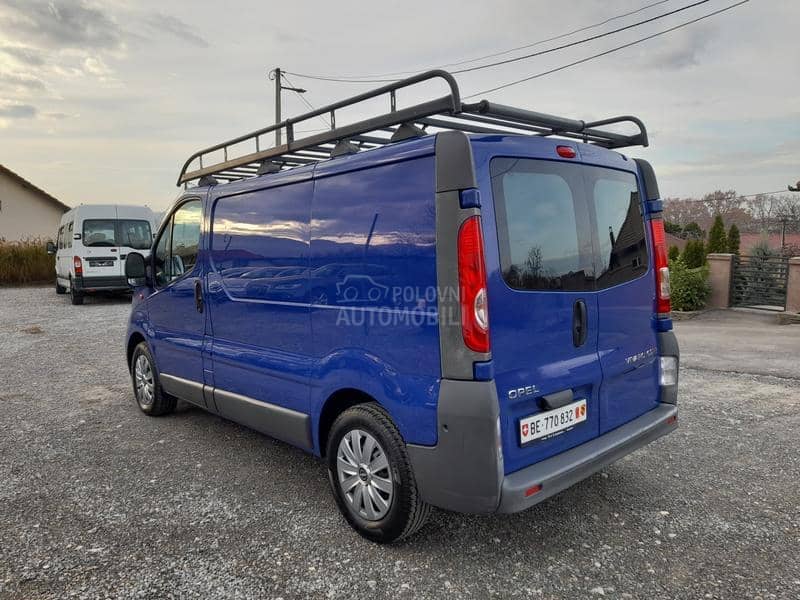 Opel Vivaro 2,5 CH kao NOOV