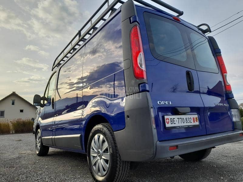 Opel Vivaro 2,5 CH kao NOOV