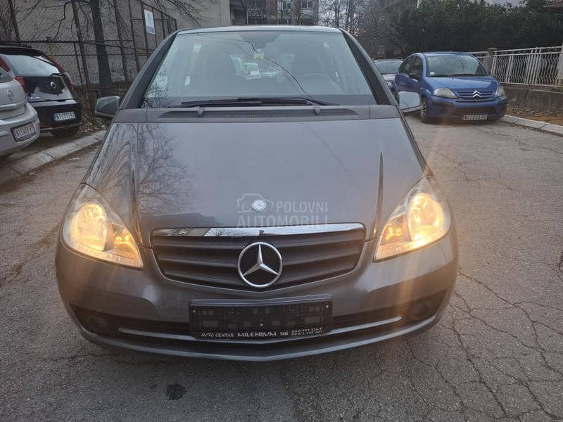 Mercedes Benz A 160 1.5 B E N Z I N