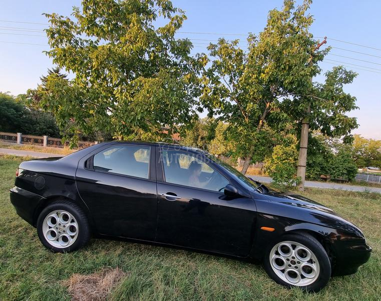 Alfa Romeo 156 1.9 jtd sedan