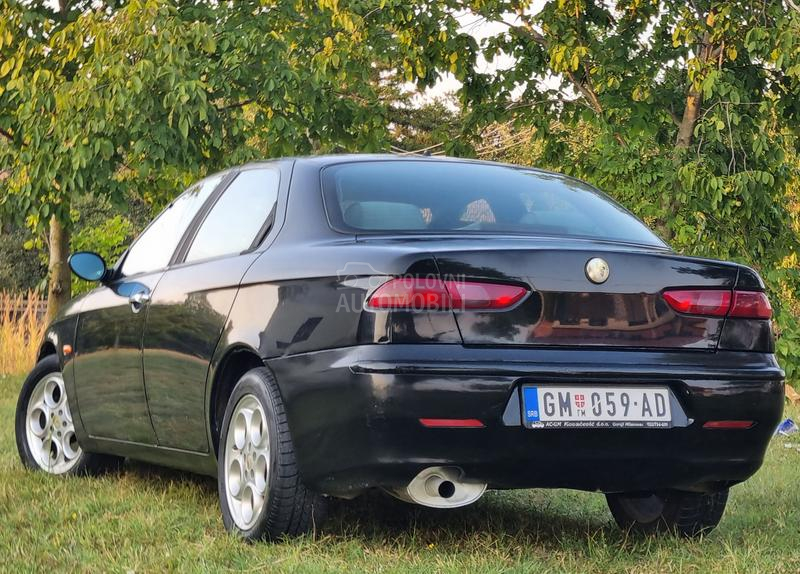 Alfa Romeo 156 1.9 jtd sedan