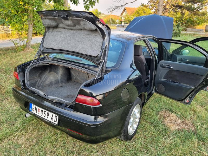 Alfa Romeo 156 1.9 jtd sedan