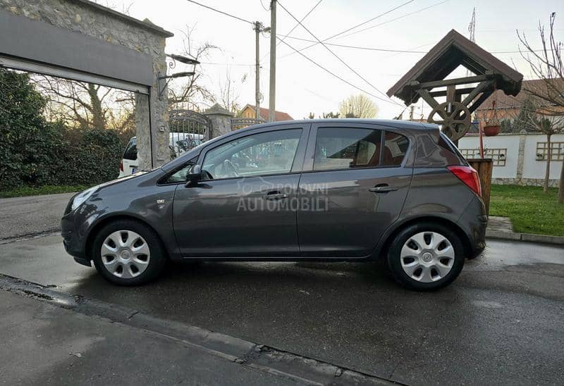 Opel Corsa D 1.2 EDITION 111