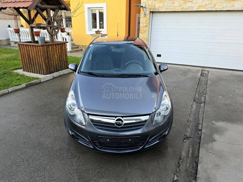 Opel Corsa D 1.2 EDITION 111