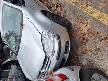 Komplet prednjica za Volkswagen Golf 5 od 2003. do 2008. god.