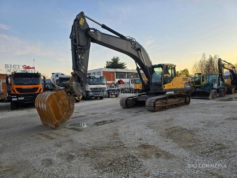 Volvo EC290Cnl