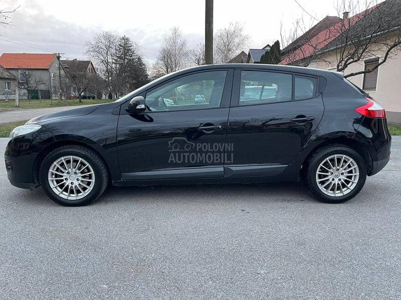 Renault Megane 1.5 dci N O V