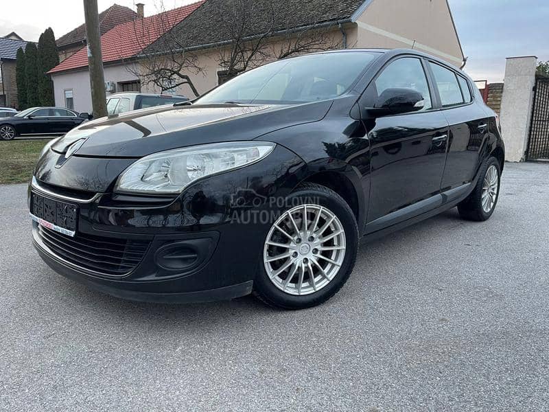 Renault Megane 1.5 dci N O V